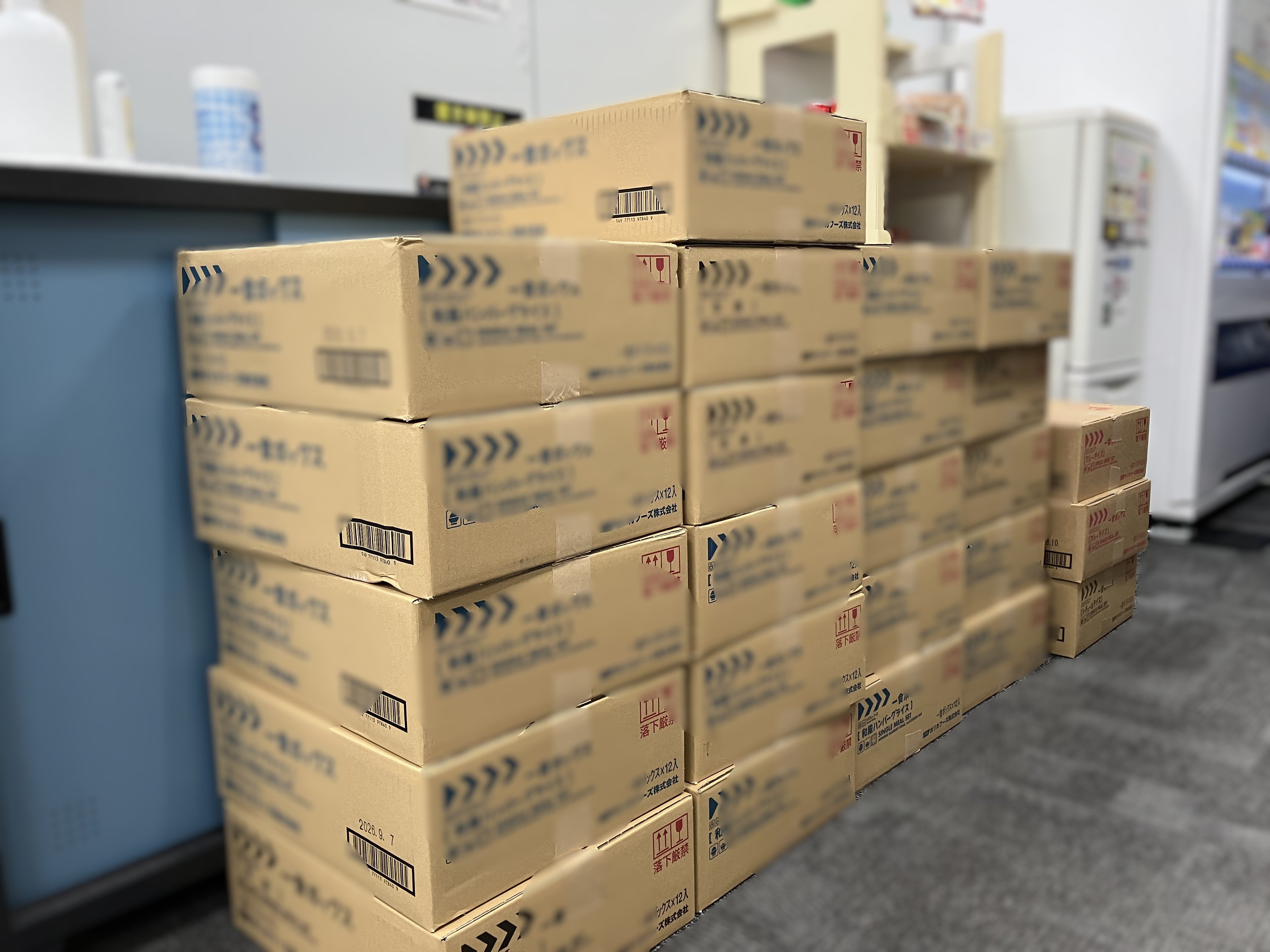 災害用備蓄食品を世田谷区社会福祉協議会へ寄贈